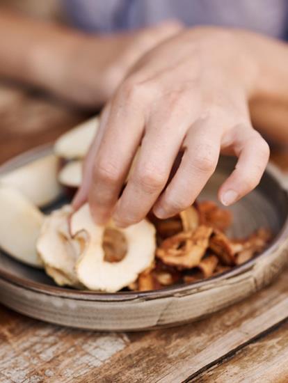 Header dried fruit